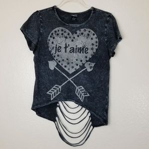 Rue21 Graphic 'Je T'aime' shirt, Shredded back Sml